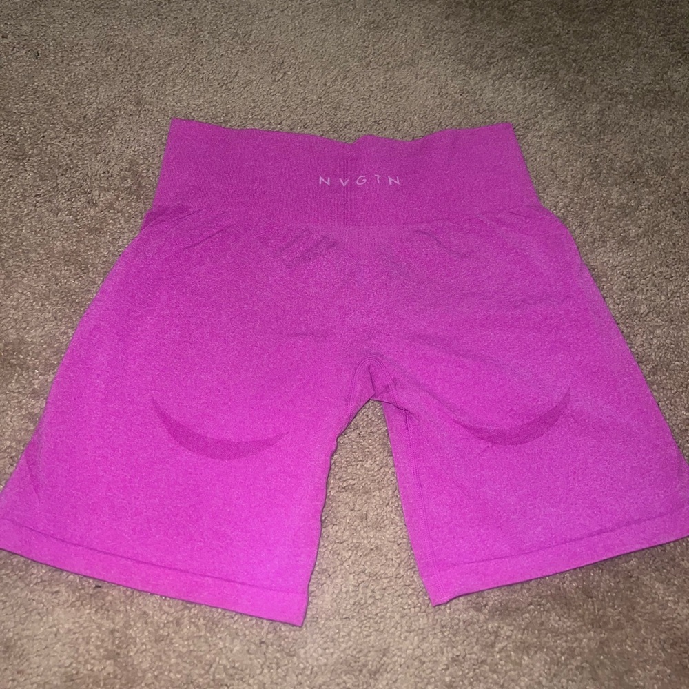 NVGTN CONTOUR SEAMLESS SHORTS